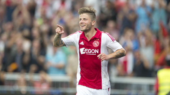 参与者可在 参与者可在