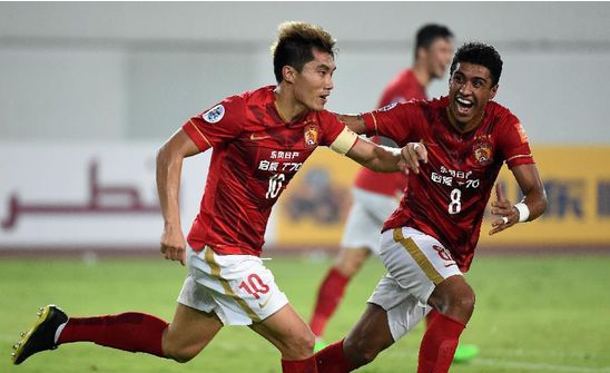 这一反差不 这一反差不