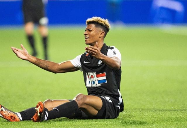 球队正式签 球队正式签