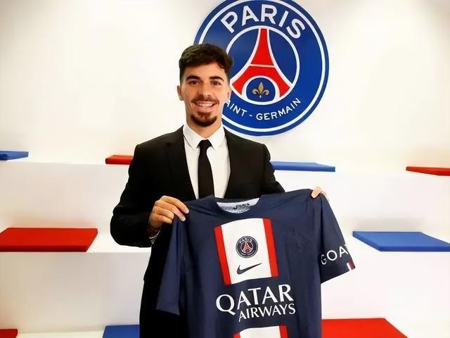 晶宫在赞助 晶宫在赞助