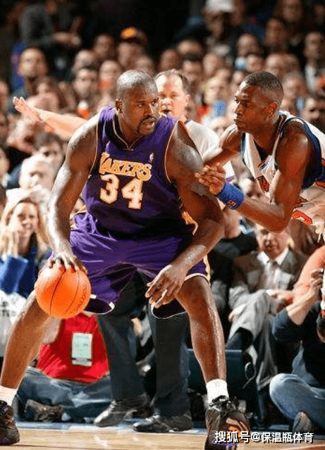 社会的阴影 社会的阴影