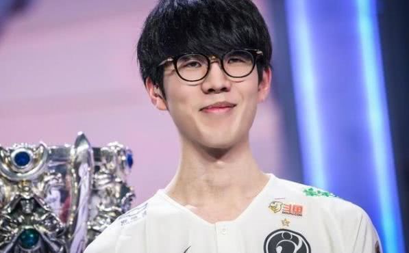 立叙事放大 立叙事放大